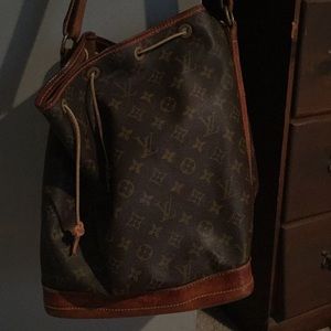 Super Bowl sale. Large authentic Louie bucket